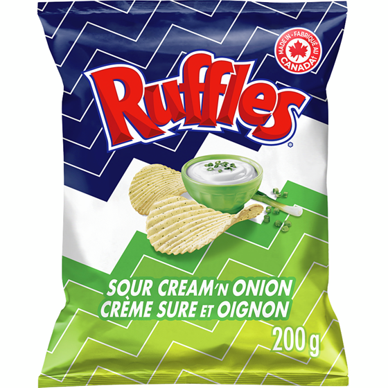 Frito-Lay Croustilles Saveur Crème sure et oignon 200 g, 2,15 $/100g